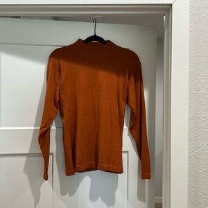 Women’s sweater